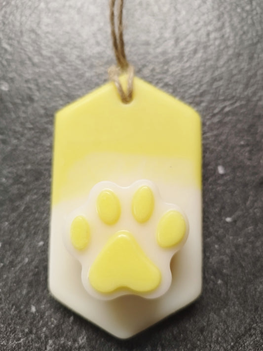 Suspension parfumée vanille des îles ( un don de 1 euro sera reversé a l' association un poil d espoir)